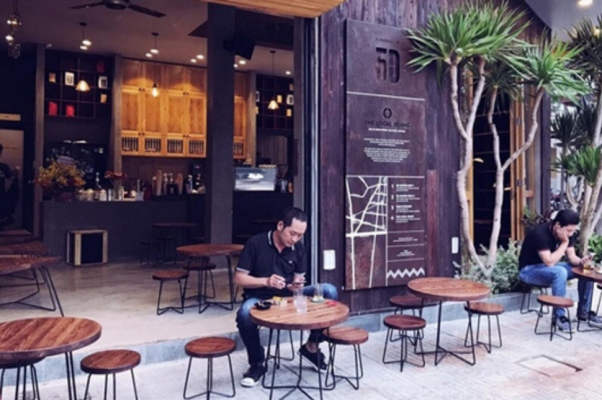 quán cafe vỉa hè đẹp