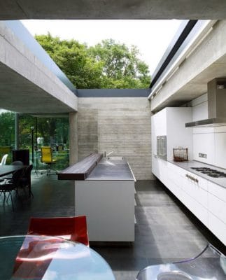 mái che giếng trời thông minh