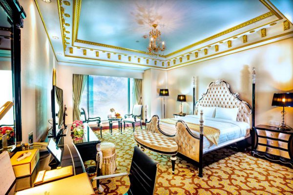 khách sạn tân cổ điển