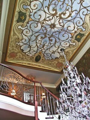 Mẫu hoa sắt giếng trời đẹp