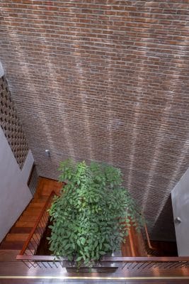 thiết kế nhà phố lệch tầng đẹp