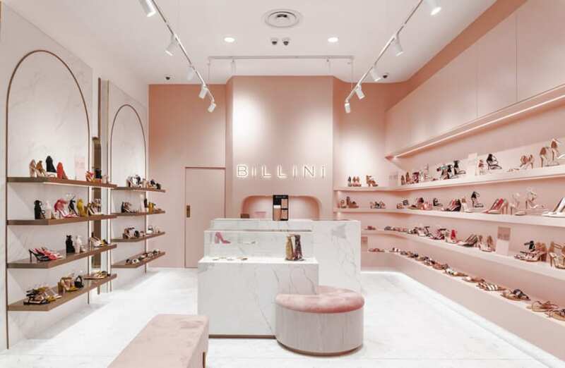 Kinh nghiệm chọn màu sắc cho shop giày dép