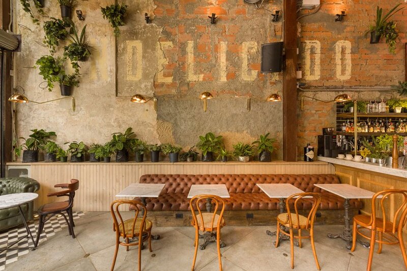 Thiết kế quán cafe sách phong cách rustic