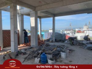 Xây tường bao tầng 4