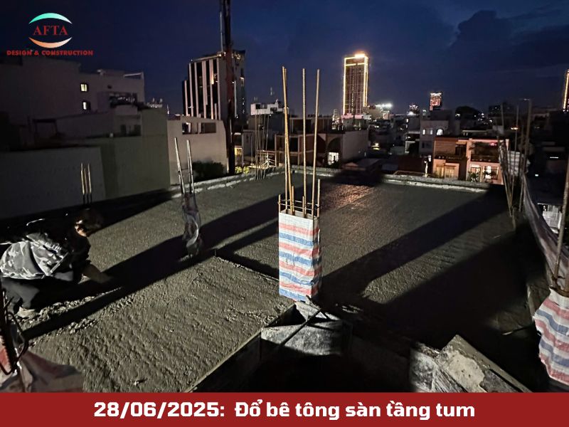 Đổ bê tông sàn tầng tum