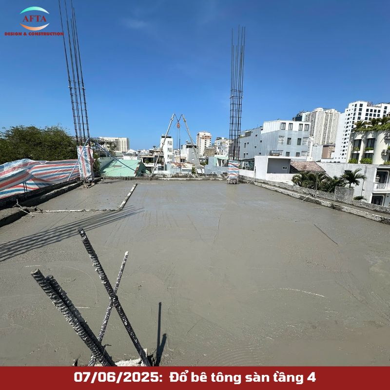Hoàn thành đổ bê tông sàn tầng 4