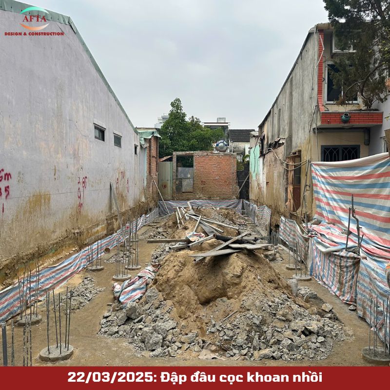 Đập đầu cọc khoan nhồi