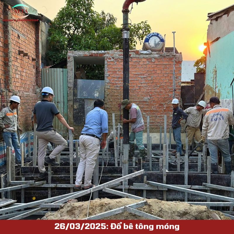 Đổ bê tông móng