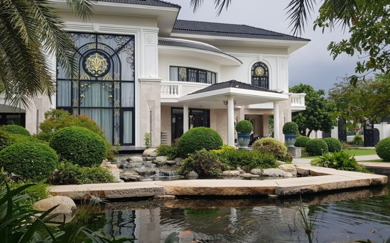 Biệt thự sân vườn