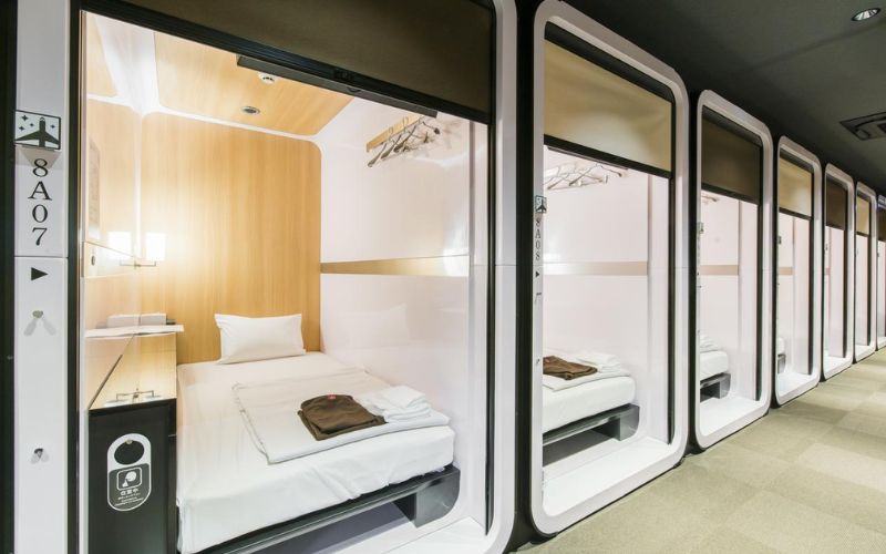 Capsule Hotel