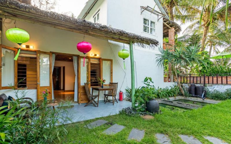 Kết hợp với phong cách bản địa