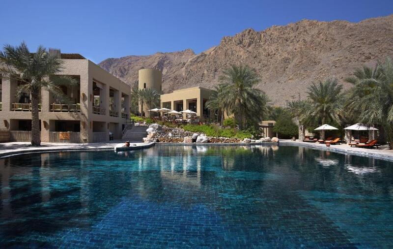 Khách sạn Six Senses Zighy Bay