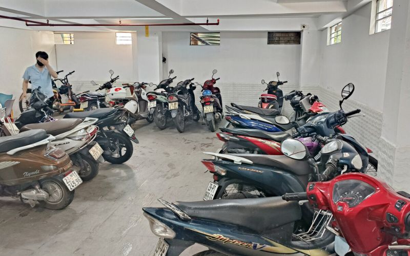 Hầm giữ xe căn hộ cho thuê