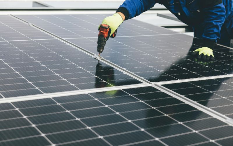 Tấm pin năng lượng mặt trời