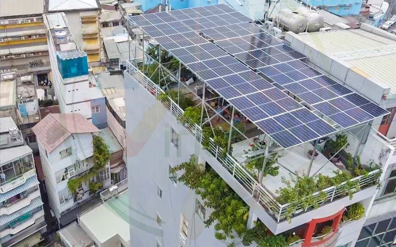 Tấm pin năng lượng mặt trời