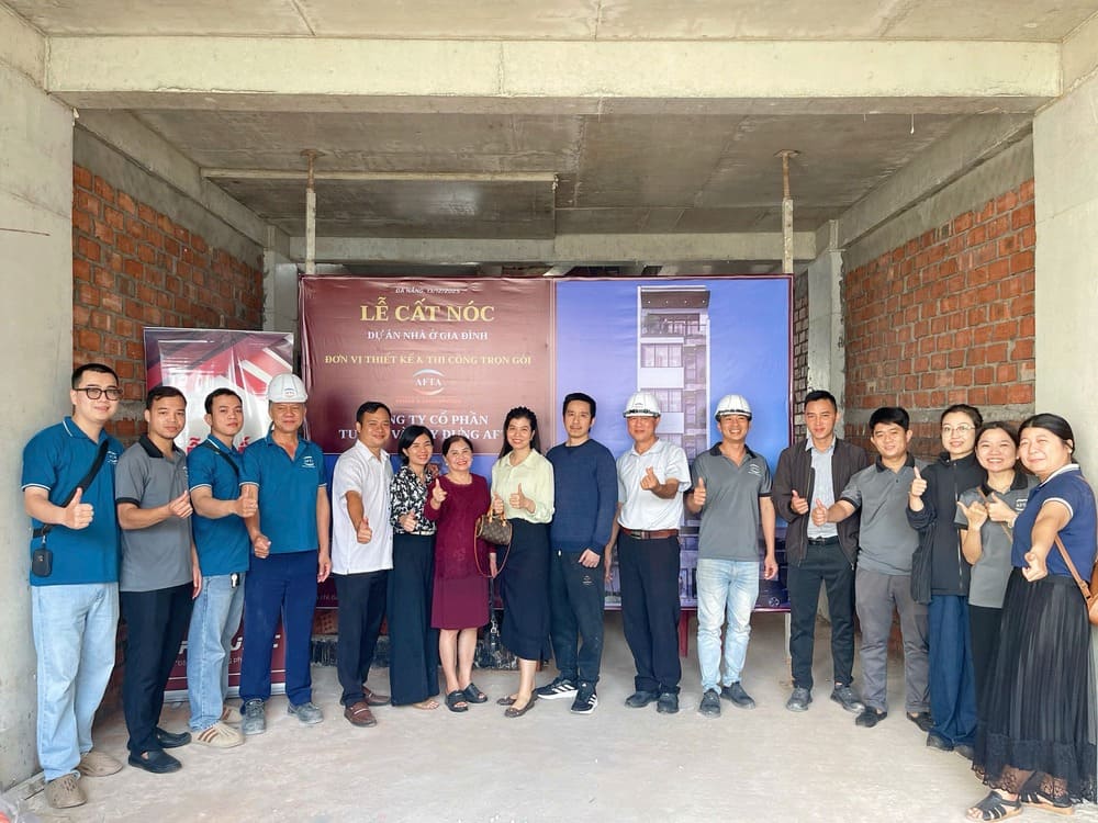 Lễ cất nóc căn hộ 6 tầng tại Đà Nẵng