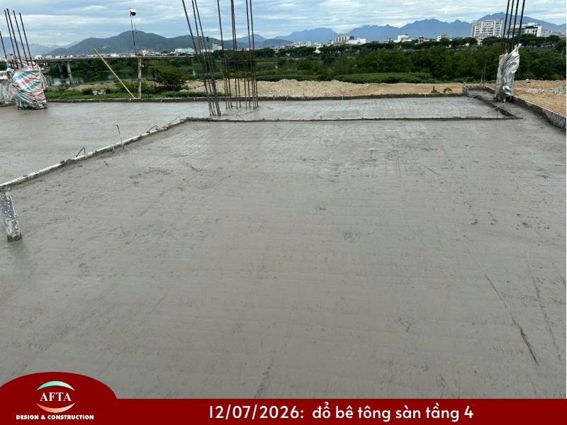 đổ bê tông tầng 4