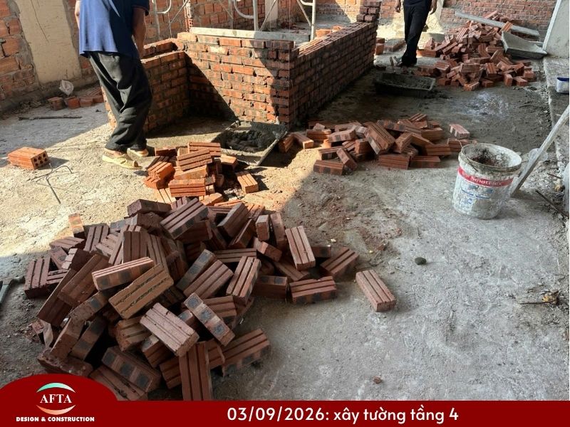 xây tường tầng 4