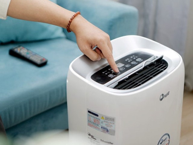 Sử dụng máy hút ẩm